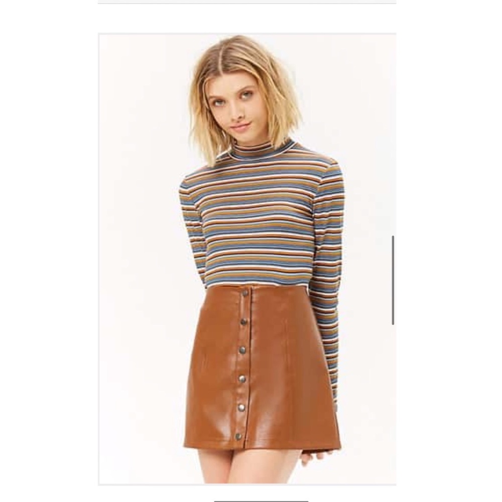 Faux leather button up skirt!